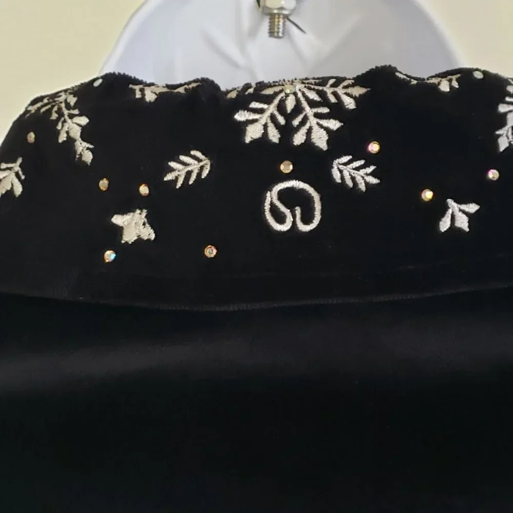 SOLD ST.JOHN SPORT Womens Bomber Jacket XS Black Velvet Embroidered Snowflake - Picture 8 of 12